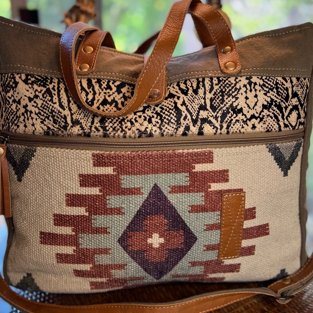 New Large Aztec Messenger Bag Leather Saddle Blanket Tapestry Byra Bag